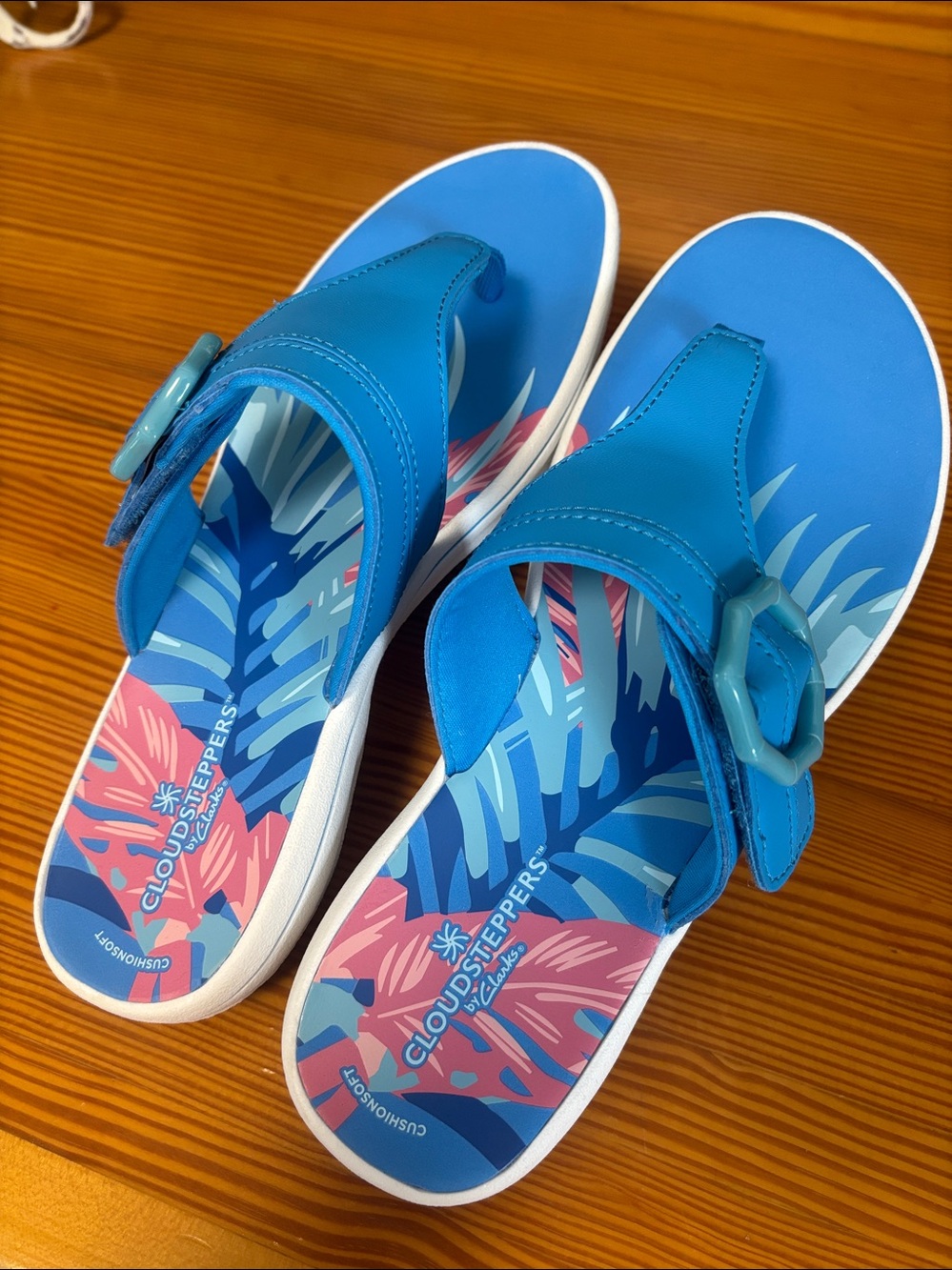 New Clarks Cloudsteppers Womens 8M Breeze Cove Flip-Flops